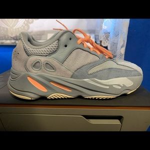 Yeezy Adidas Boost 700 in Grey/Inertia 9.5